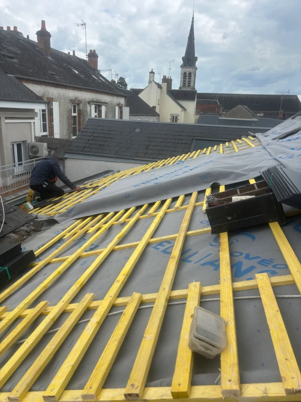renovation-de-toiture-en-ardoises-4